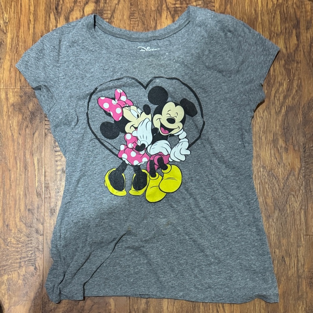 Disney Gray T-Shirt with Mickey and Minnie